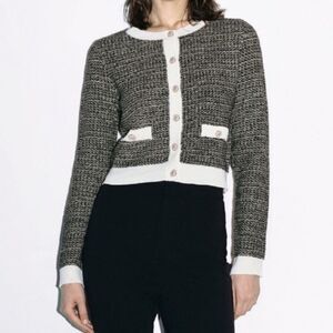 URBAN REVIVO KNITTED CARDIGAN WITH FAUX PEARL BUTTONS BLACK AND WHITE SIZE M NEW